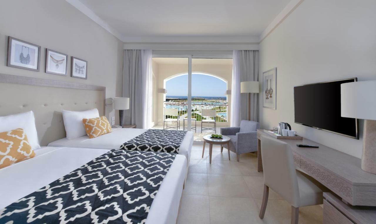 Steigenberger Resort Alaya Marsa Alam - Red Sea - Adults Friendly 16 Years Plus Coraya Bay Eksteriør bilde A room at the hotel